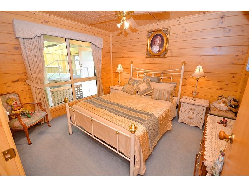 38 Jackson Street, Linton VIC 3360