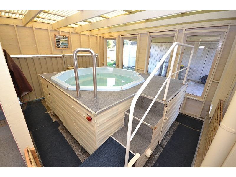 38 Jackson Street, Linton VIC 3360