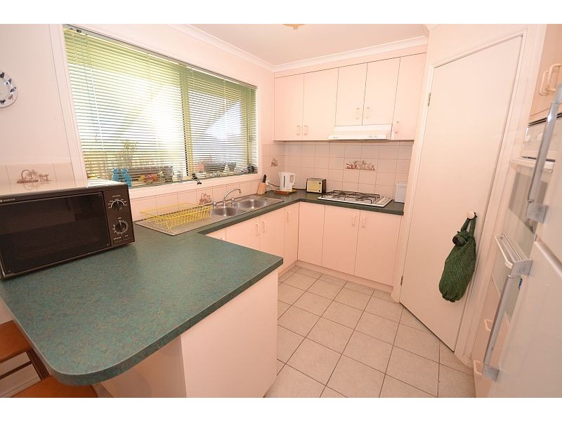 2 Holly Court, Delacombe VIC 3356