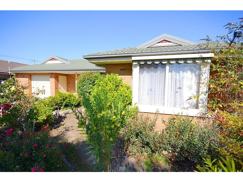 2 Holly Court, Delacombe VIC 3356