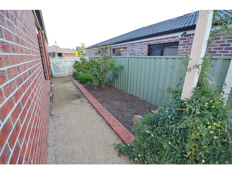 21 Delaney Drive, Miners Rest VIC 3352