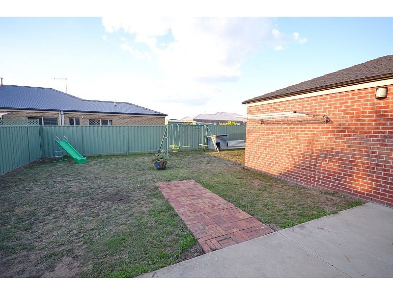 21 Delaney Drive, Miners Rest VIC 3352