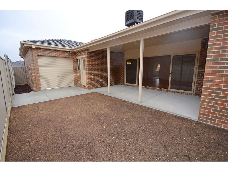 30 Cuzen Road, Alfredton VIC 3350