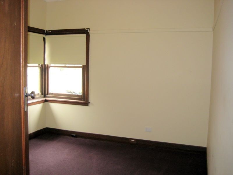 324 & 324A Neill Street, Ballarat Central VIC 3350