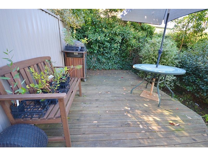 8 Allenby Court, Mount Clear VIC 3350