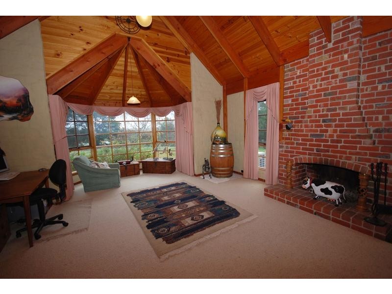 12 Charles Scorer Court, Magpie VIC 3352