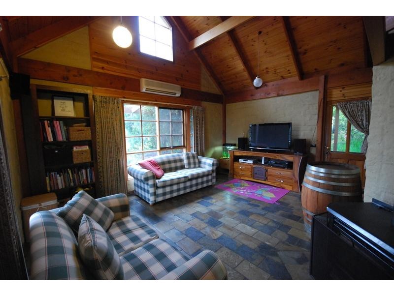 12 Charles Scorer Court, Magpie VIC 3352