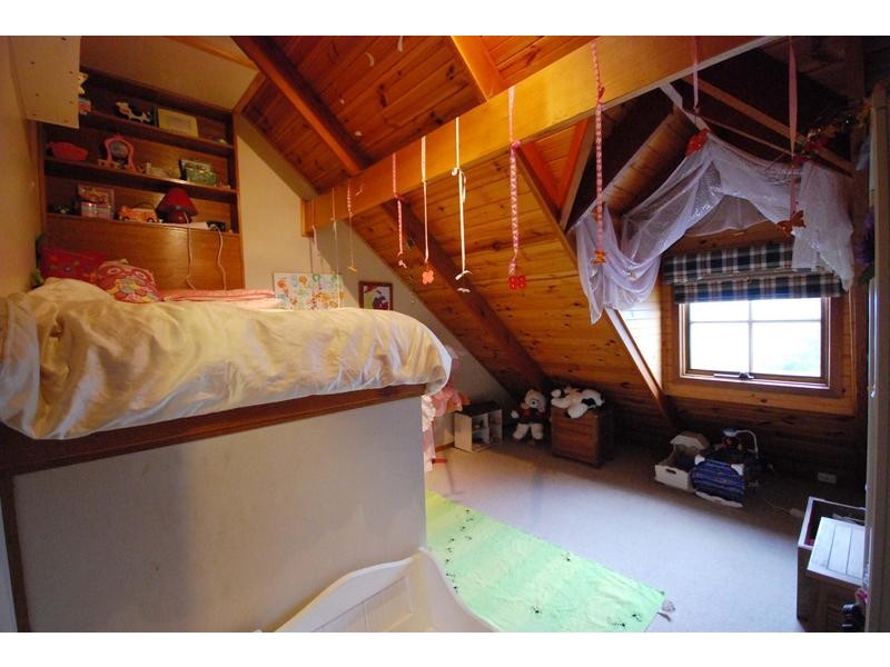 12 Charles Scorer Court, Magpie VIC 3352