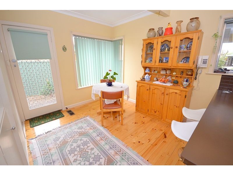 4 Towong Street, Alfredton VIC 3350