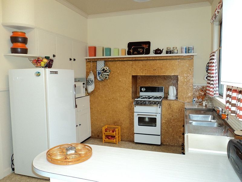 16 Rowlands Street, Sebastopol VIC 3356