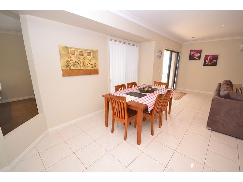 6 Chilton Close, Delacombe VIC 3356