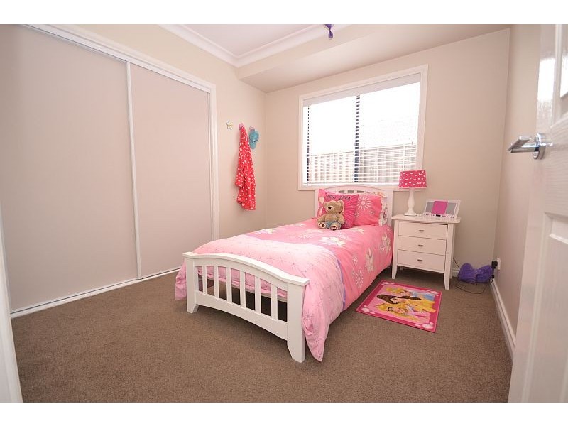 6 Chilton Close, Delacombe VIC 3356