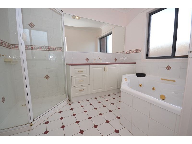 64 Wicklow Drive, Invermay Park VIC 3350