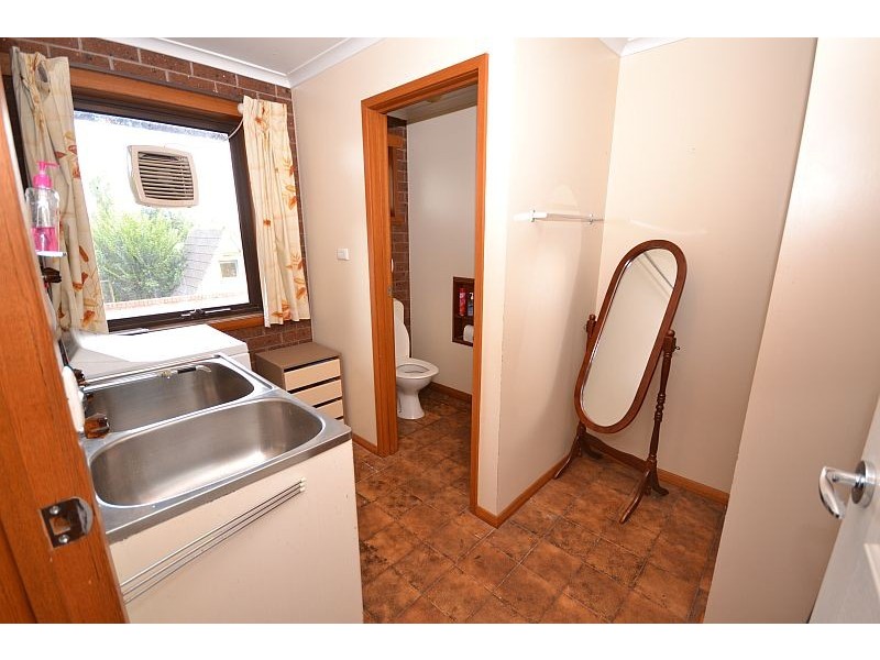 110 Church Street, Learmonth VIC 3352