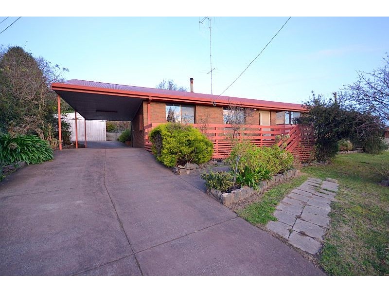 3 Watson Drive, Ballarat VIC 3350