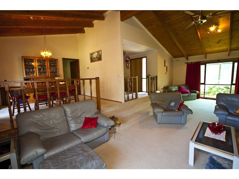 45 Post Office Road, Smythes Creek VIC 3351