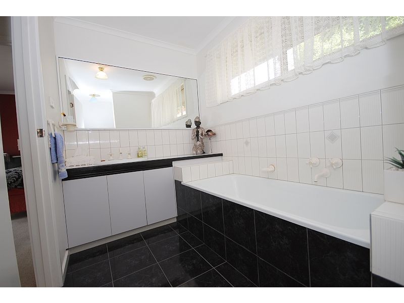 3 Canadian Gully Court, Mount Clear VIC 3350