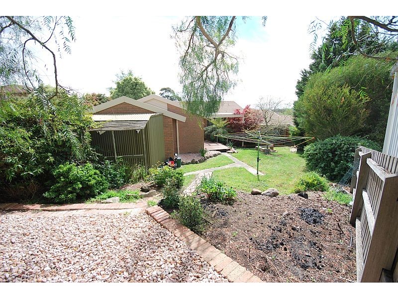3 Canadian Gully Court, Mount Clear VIC 3350