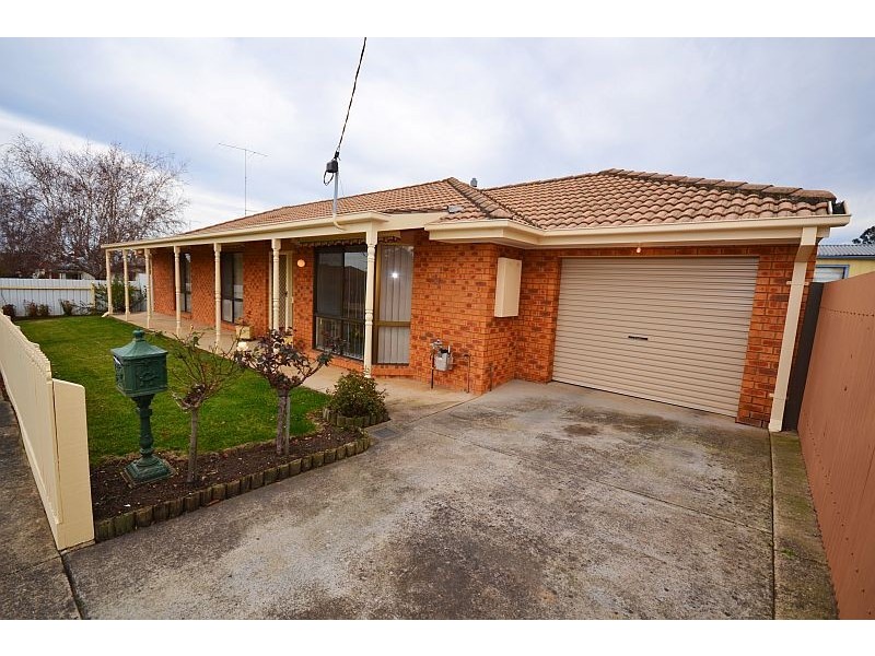 27 Stanley Street, Ballarat North VIC 3350