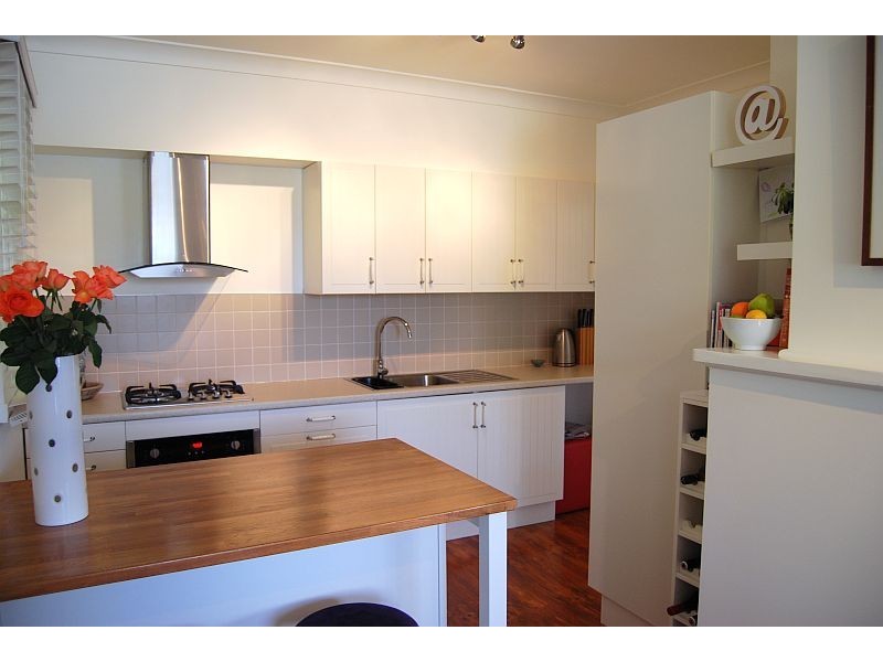 16 Campbells Crescent, Redan VIC 3350