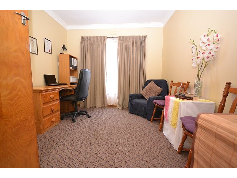 24 Lyons Street, Miners Rest VIC 3352