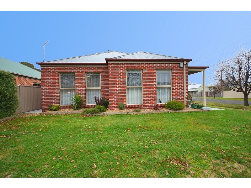 2a Oliver Street, Ballarat VIC 3350