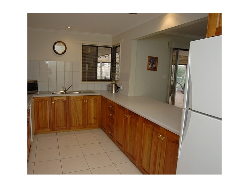 3 Banyule Drive, Delacombe VIC 3356