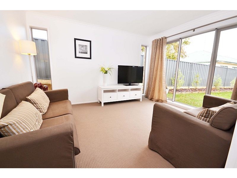 154 Mansfield Avenue, Mount Clear VIC 3350