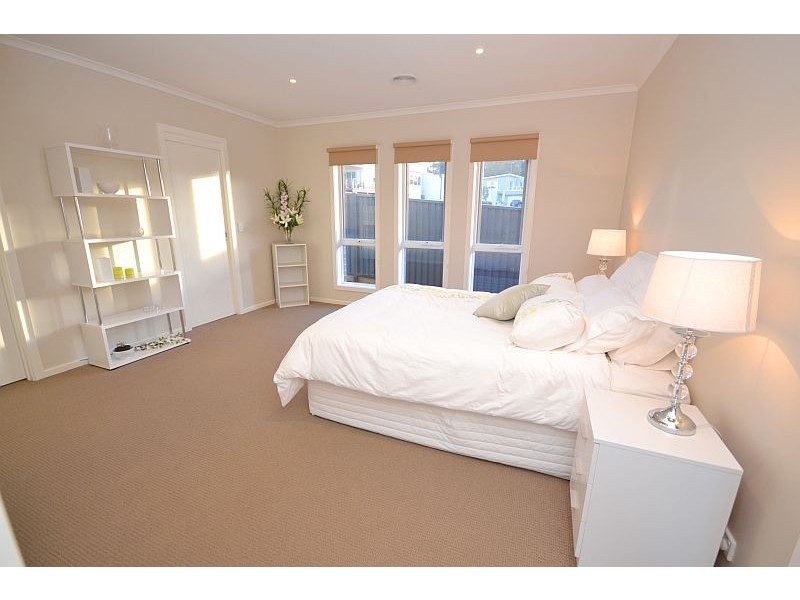 10 St Mirren Drive, Ballarat VIC 3350