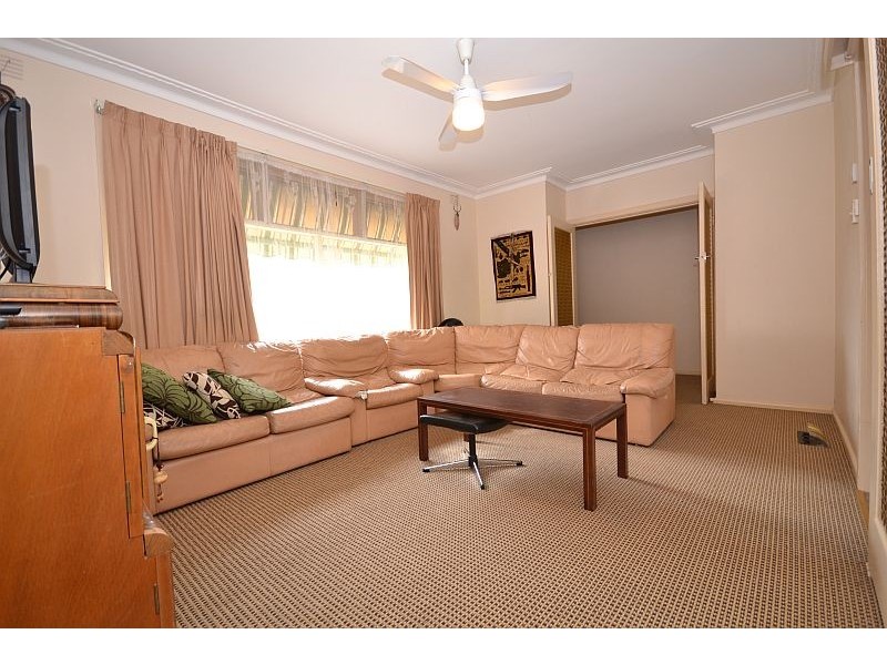 14 Bruce Drive, Sebastopol VIC 3356