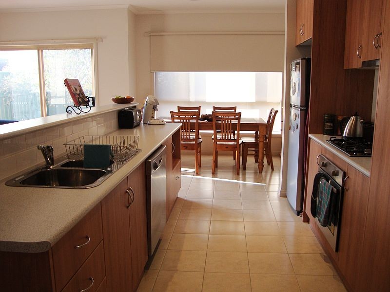 1/706 Windermere Street, Redan VIC 3350