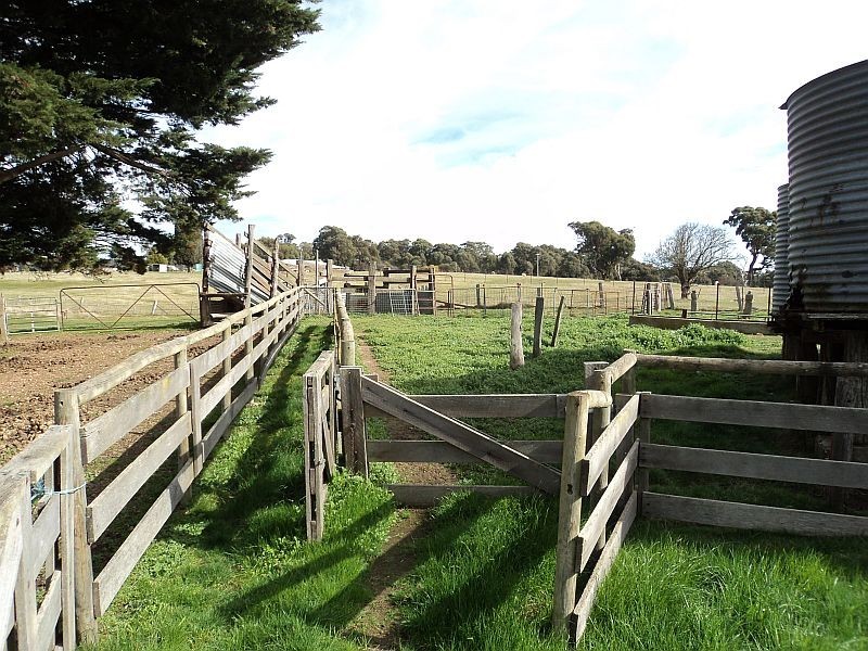 4031 Western Highway, Beaufort VIC 3373