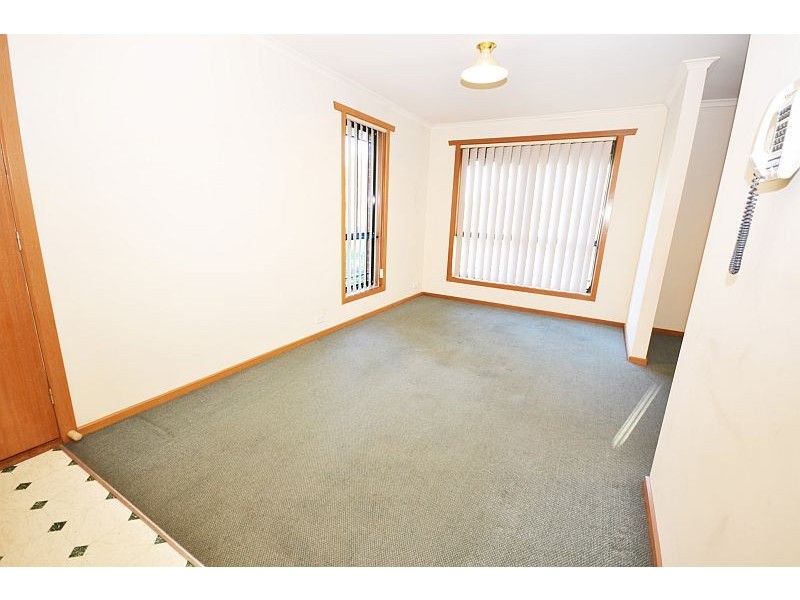 Unit 1/36 Learmonth Street, Alfredton VIC 3350