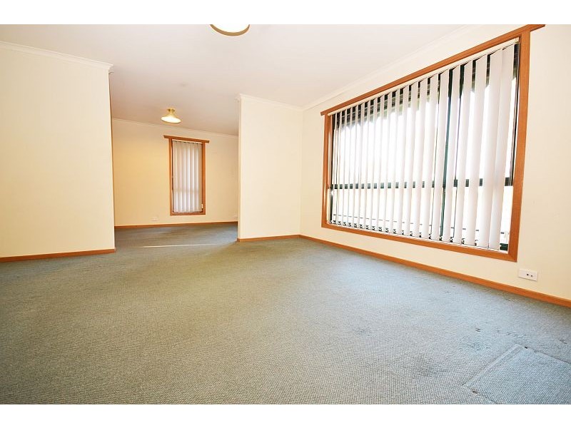 Unit 1/36 Learmonth Street, Alfredton VIC 3350