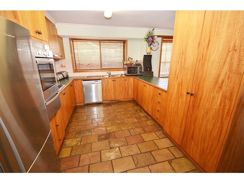 43 Shari Drive, Delacombe VIC 3356