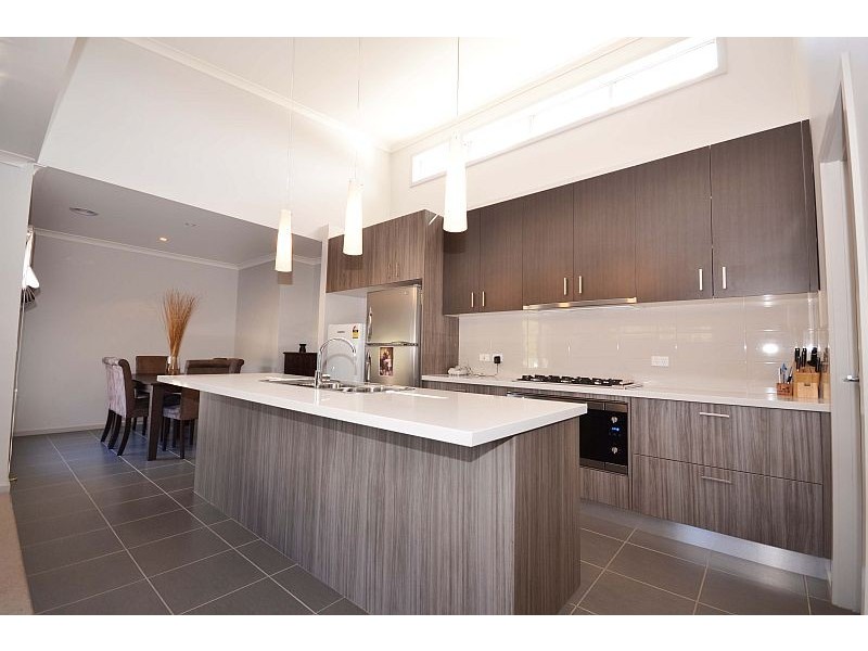 2 Kingfisher Court, Brown Hill VIC 3350