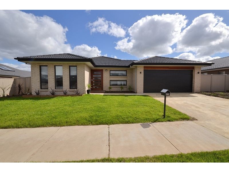 50 Clovedale Avenue, Alfredton VIC 3350