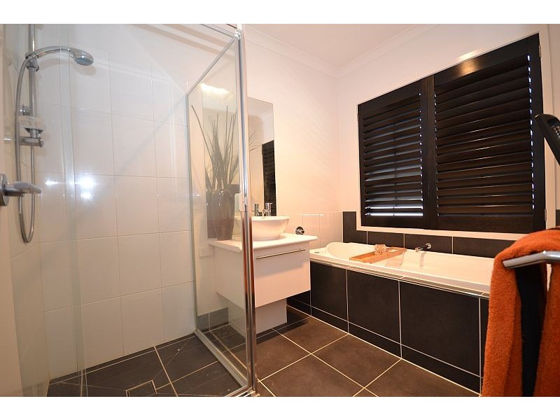 50 Clovedale Avenue, Alfredton VIC 3350