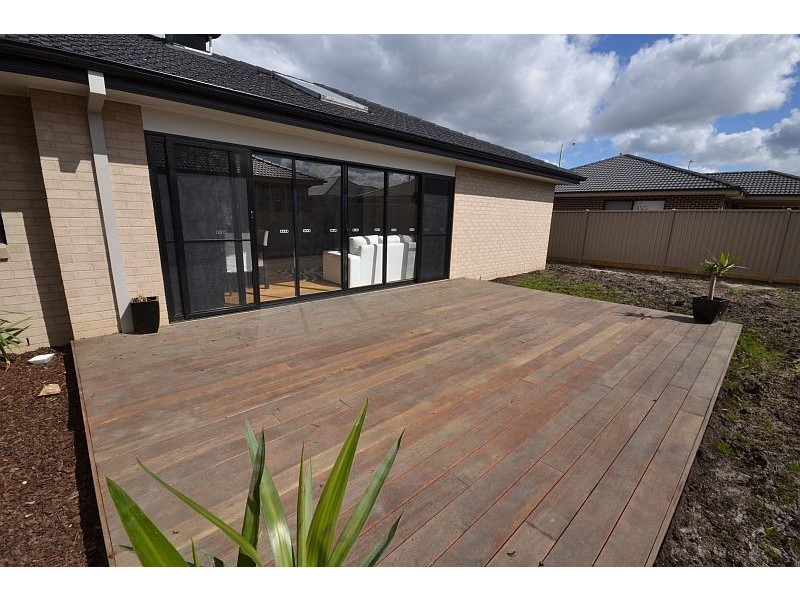 50 Clovedale Avenue, Alfredton VIC 3350