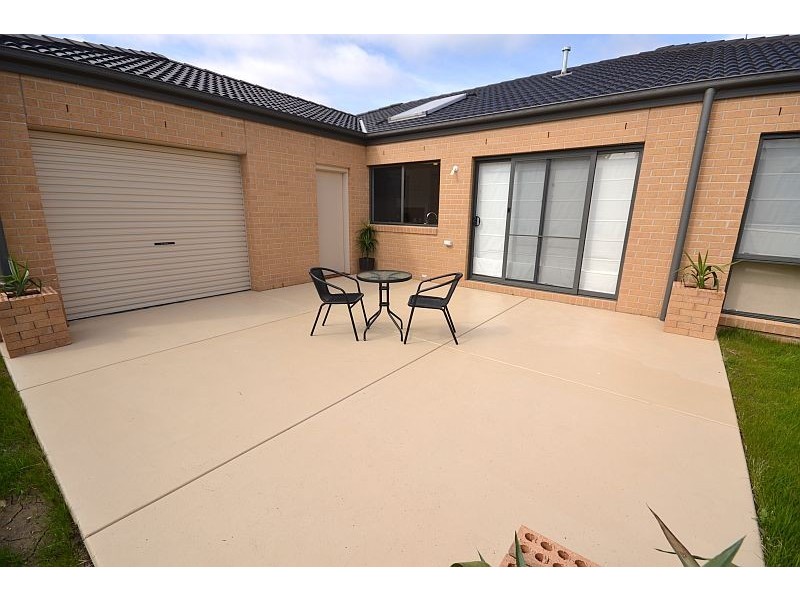 10 Holstein Close, Delacombe VIC 3356