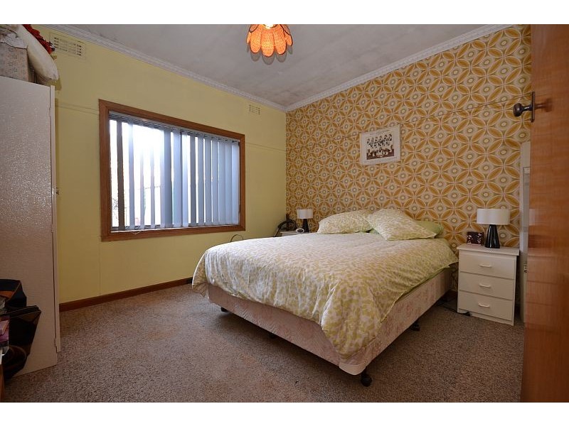 6 Horwood Drive, Canadian VIC 3350