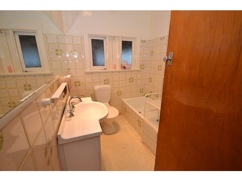 6 Horwood Drive, Canadian VIC 3350