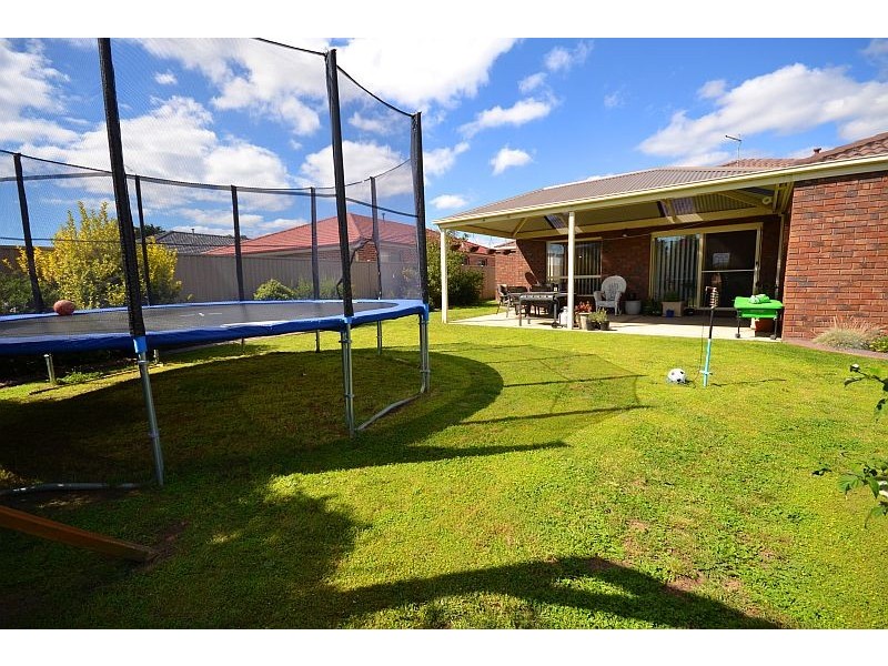 10 Josephine Way, Sebastopol VIC 3356
