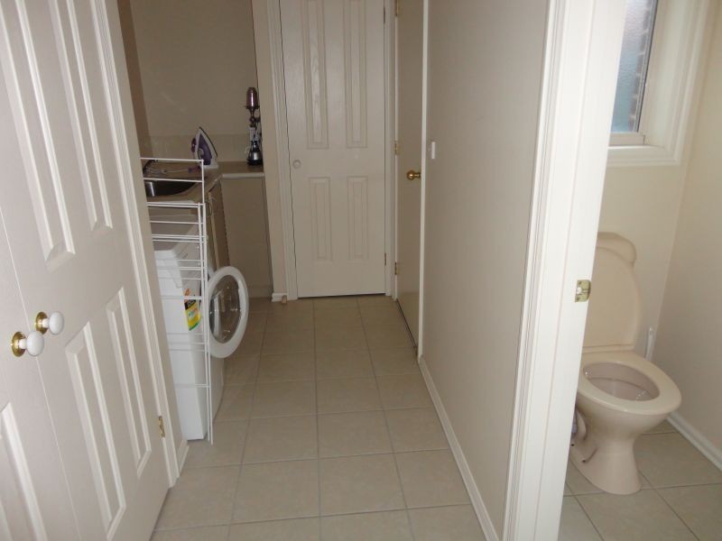 37 Ayrvale Avenue, Lake Gardens VIC 3355