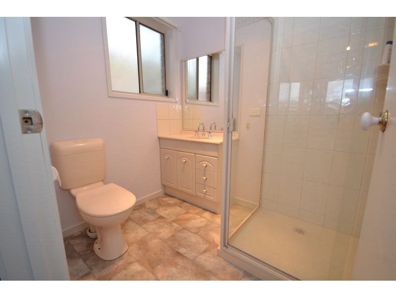 9 Regina Street, Mitchell Park VIC 3355