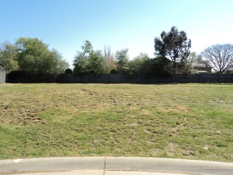 4 Bijou Court, Delacombe VIC 3356