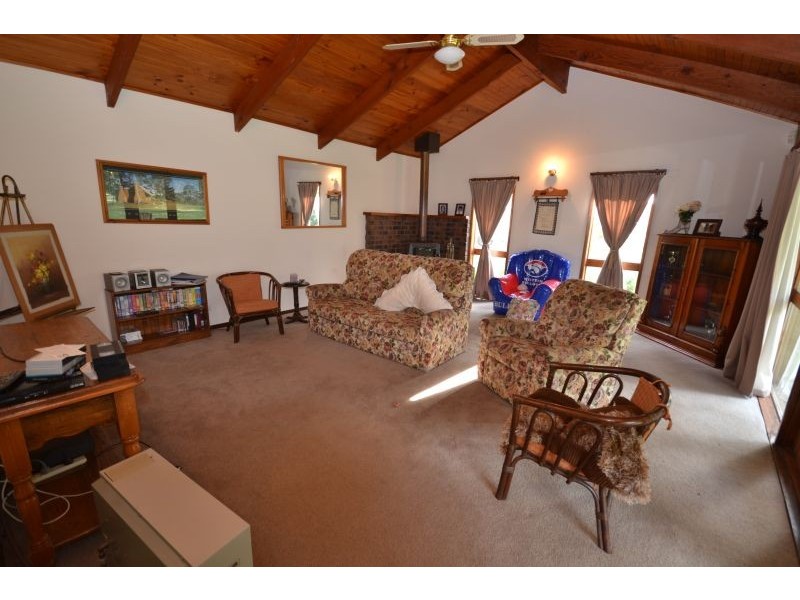 494 Ross Creek-Haddon Road, Haddon VIC 3351