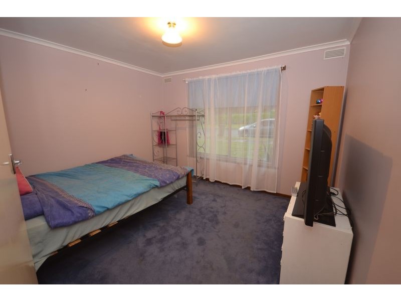 30 Club Crescent, Invermay Park VIC 3350