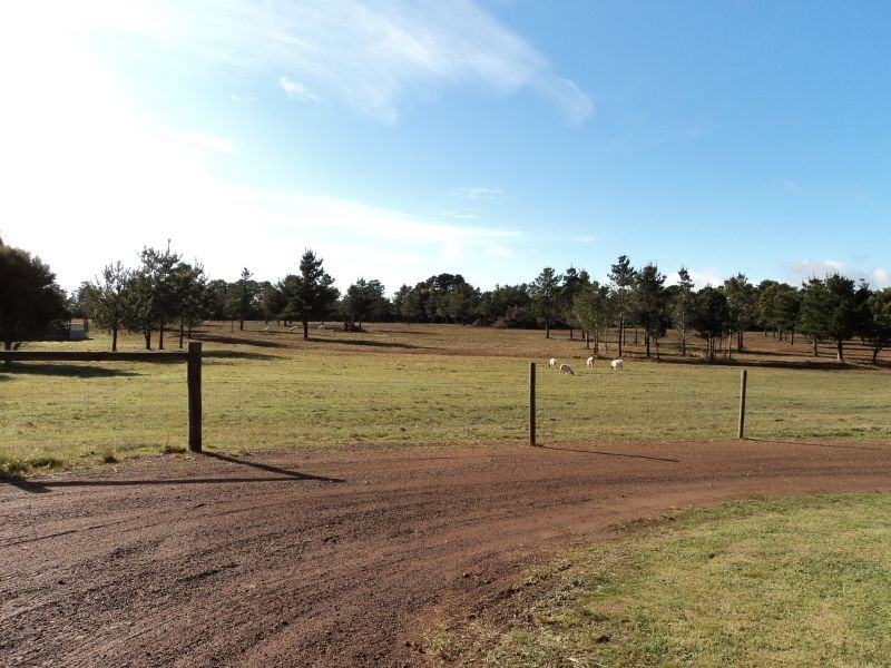 7 Savage Hill Road, Corindhap VIC 3352