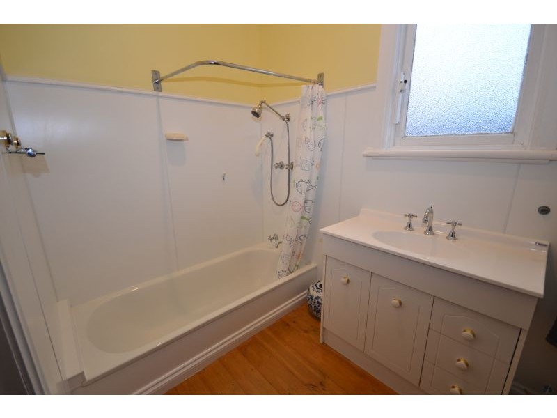 923 Armstrong St Nth, Ballarat North VIC 3350